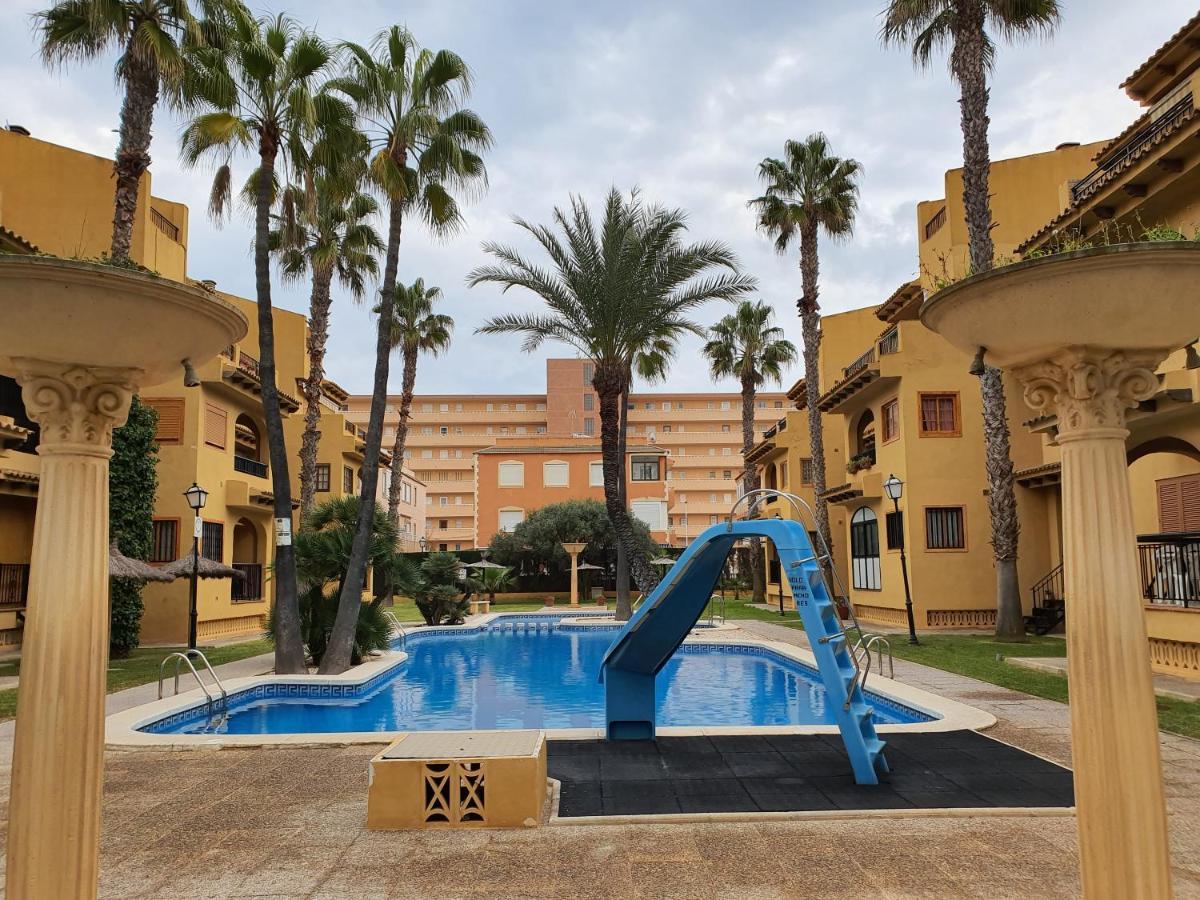Modern Apartment Near The Beach La Mata  Buitenkant foto