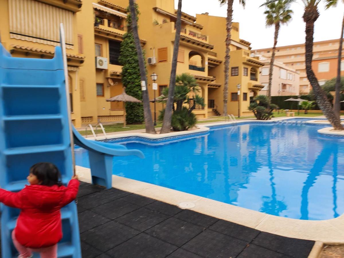 Modern Apartment Near The Beach La Mata  Buitenkant foto